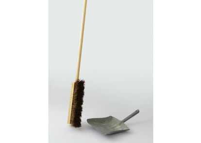 Solo si haces magia sabrás usarla. 'The uncomfortable broom' (2017).