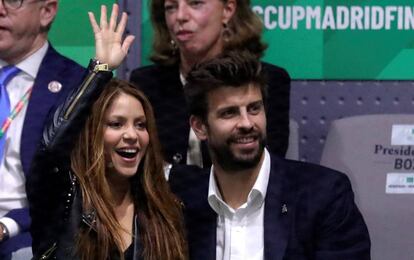 La cantante colombiana, Shakira, que actuó en la jornada de clausura, y su pareja, Gerard Piqué.