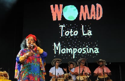 Los orígenes ​​de la cantante provienen de la aldea de Talaigua, en el corazón de una isla en el gran río Magdalena, llamada Mompox, por eso se le conoce como La Momposina.