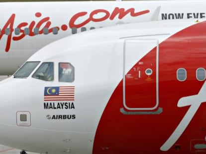 Un Airbus A320 de Air Asia en Kuala Lumpur.