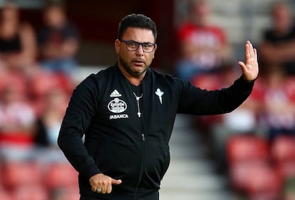 Antonio Mohamed, durante un partido de pretemporada del Celta.