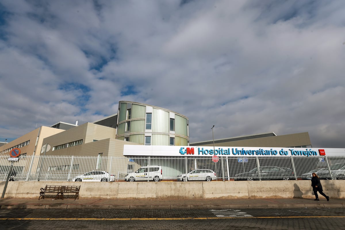 Empleados del Hospital de Torrejón recibieron la orden de reutilizar material sanitario de un solo uso