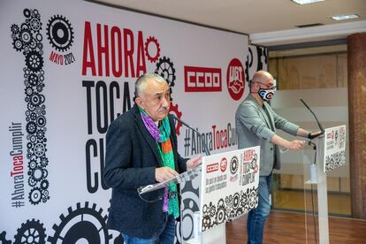 Los secretarios generales de CCOO y UGT, Unai Sordo y Pepe Álvarez, ofrecen una rueda de prensa con motivo de la celebración del Primero de Mayo.