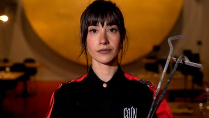 Anaí Meléndez, en el comedor del restaurante Caín, en Nava del Rey