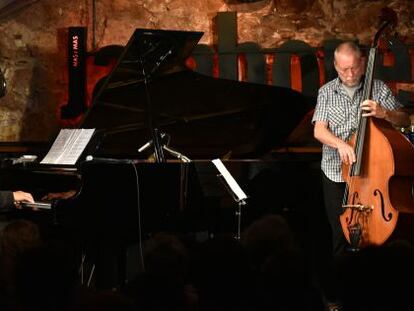 Kenny Barron y Dave Holland durante su actuaci&oacute;n en el Jamboree. 