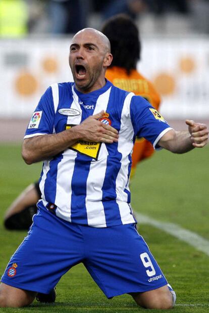 De la Peña celebra un tanto del Espanyol en un partido de Liga ante el Mallorca hace dos años.