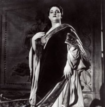 Anita Cerquetti caracterizada como Norma en 1931.