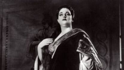 Anita Cerquetti caracterizada como Norma en 1931.