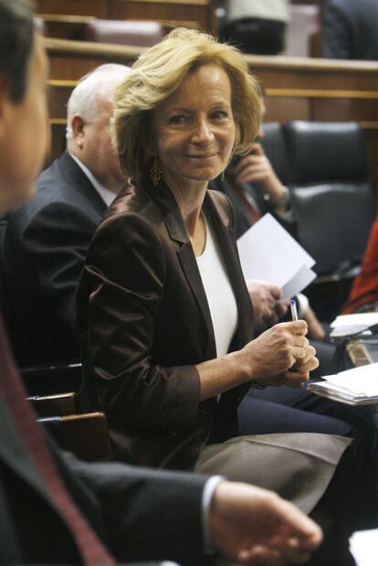 La vicepresidenta económica, Elena Salgado, en el Congreso.