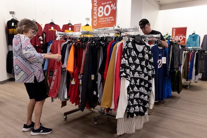 Clothing racks in a Maryland (USA) store