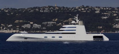 A, el yate de Andrey Melnichenko en Cannes.