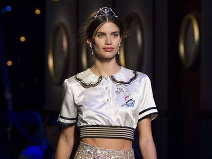 Sara Sampaio en el desfile de Tommy Hilfiguer en Nueva York, el pasado 2015.