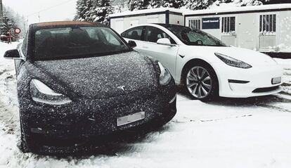 Cómo alargar la batería de los Tesla en invierno.