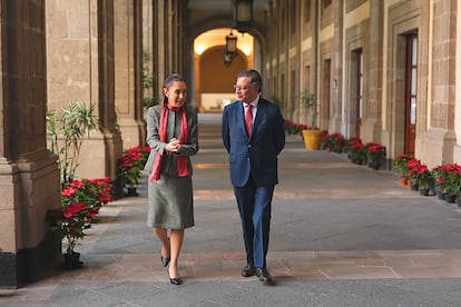 Claudia Sheinbaum y Gustavo Petro, en Palacio Nacional, en Ciudad de México.