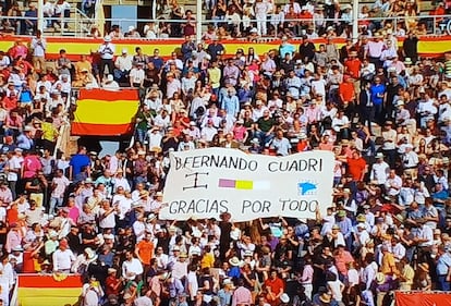 Pancarta que aficionados del tendido 7 mostraron en Las Ventas el 13 de junio de 2019.