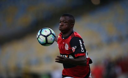 Vinicius, en un partido con el Flamengo el 13 de mayo.