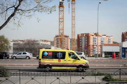 Una ambulancia del SUMMA en Madrid