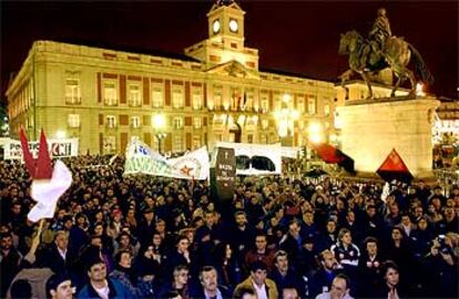Imagen de la manifestación a su llegada a la Puerta del Sol de Madrid.