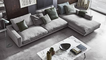 Sofá CAMPIELLO, de la firma de diseño italiana Flexform.