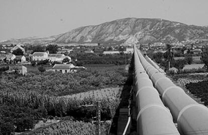 Canalización de agua en una zona de Murcia.