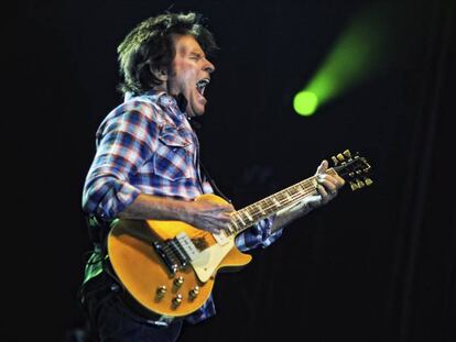 John Fogerty, fundador de Creedence Clearwater Revival, en un concierto en Hoyo del Espino (Ávila) en 2014.