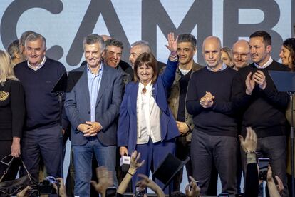 Los candidatos Patricia Bullrich y Horacio Rodríguez Larreta, y su equipo, en su balance de las elecciones primarias en Argentina.