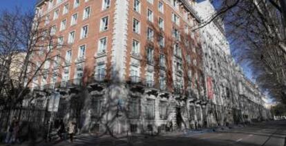 Sede del Tesoro Público en el Paseo del Prado de Madrid.