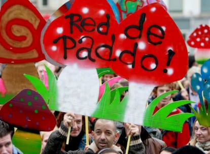 Protesta en Ámsterdam el pasado sábado contra la prohibición de setas y hongos alucinógenos.