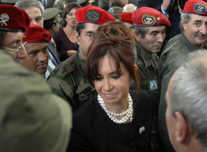 La presidenta Cristina Fernández en un acto de conmemoración del desembarco de las tropas argentinas en las islas Malvinas en 2008