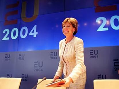 Neelie Kroes, durante una rueda de prensa celebrada en agosto en La Haya tras conocerse su designación.