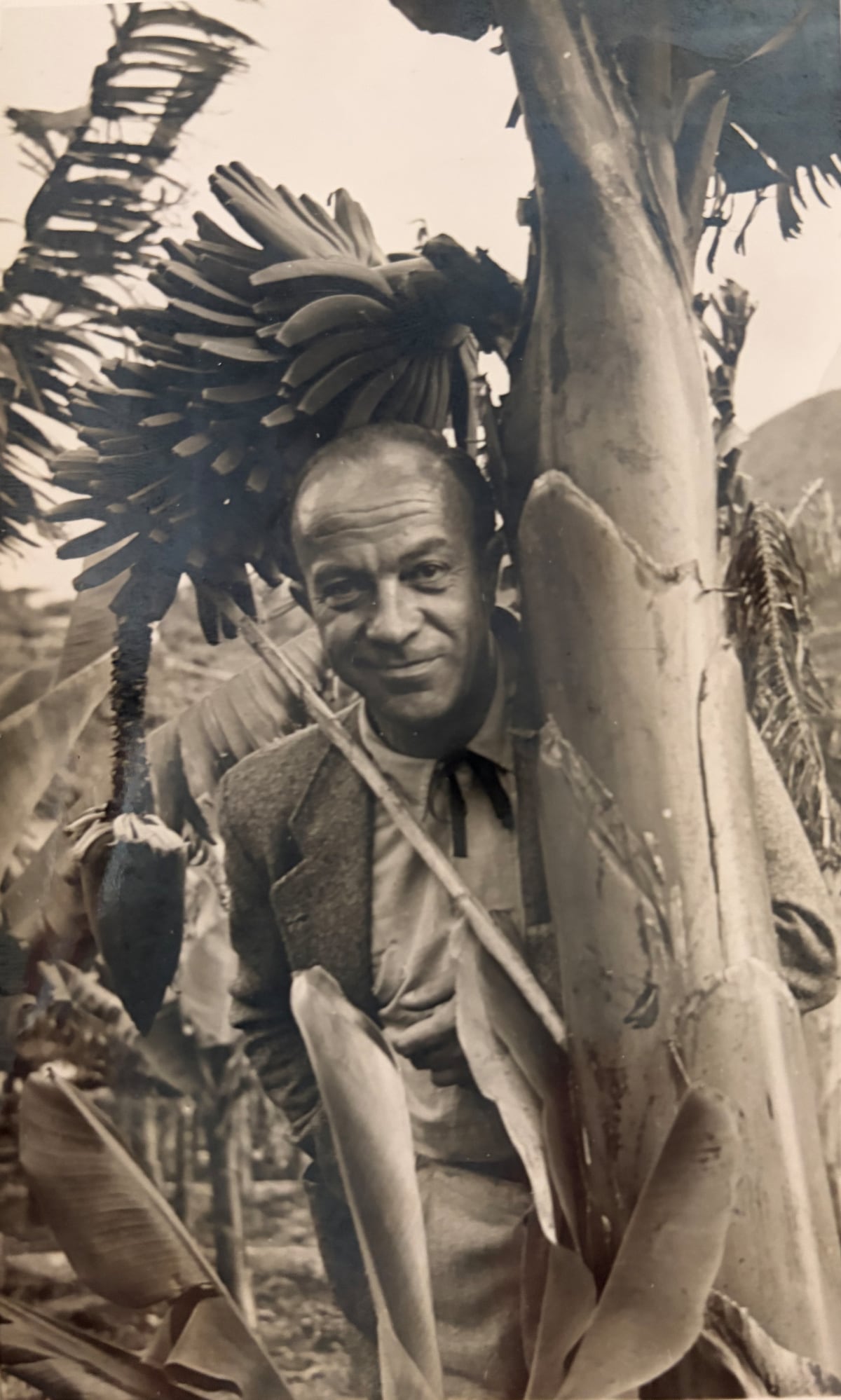 ‘La sombra del padre’, de Antonio Monegal: hacer las paces con un fantasma