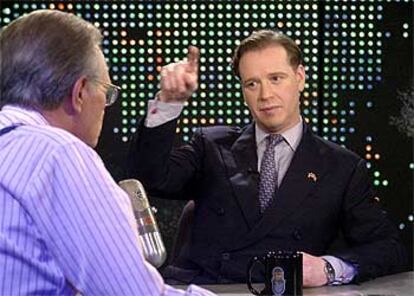 James Hewitt, durante la entrevista con Larry King en la CNN.