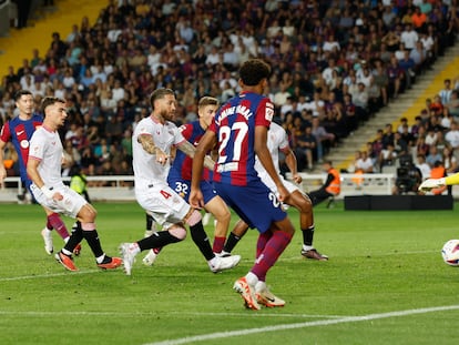 La acción del gol en propia puerta de Sergio Ramos.