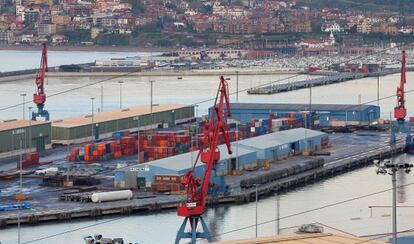 Instalaciones del Puerto de Bilbao.