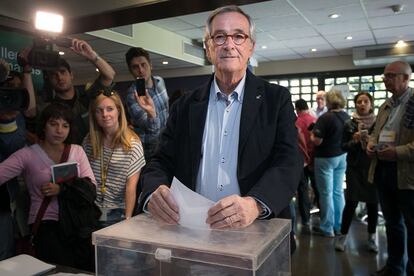 L'actual alcalde i candidat a la reeelecció de CiU ha votat a la Institució Cultural CIC, situada a la Via Augusta.