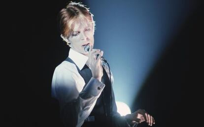 El cantante británico, David Bowie, durante un concierto.