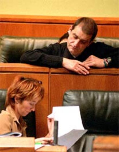 Josu Ternera, en el Parlamento vasco.