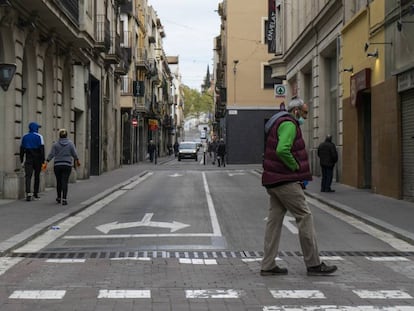 Un carrer d'Igualada, aquest diumenge.