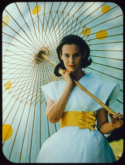 Una imagen de Gloria Vanderbilt circa 1966.