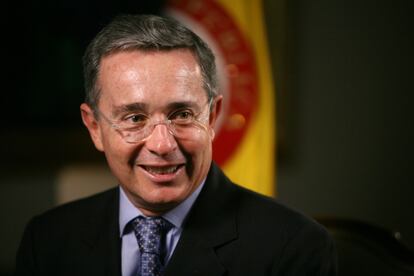 Álvaro Uribe, expresidente de Colombia, durante una entrevista en septiembre del 2007 en Nueva York (EE.UU).