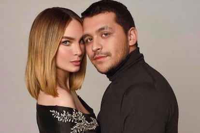 La pareja de cantantes mexicanos Belinda y Christian Nodal