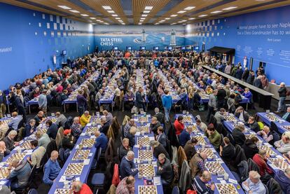 Vista general de la sala de juego en Wijk aan Zee