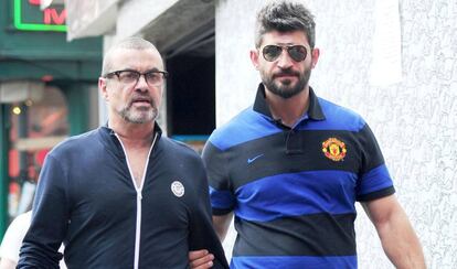 George Michael y Fadi Fawaz, en junio de 2012 en Londres.