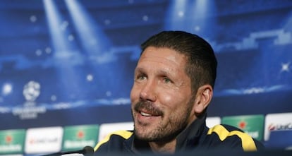 Simeone, técnico del Atlético, durante la rueda de prensa.