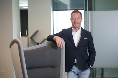 El director general de Renault y Alpine España, Sébastien Guigues, en la entrevista con CincoDías.