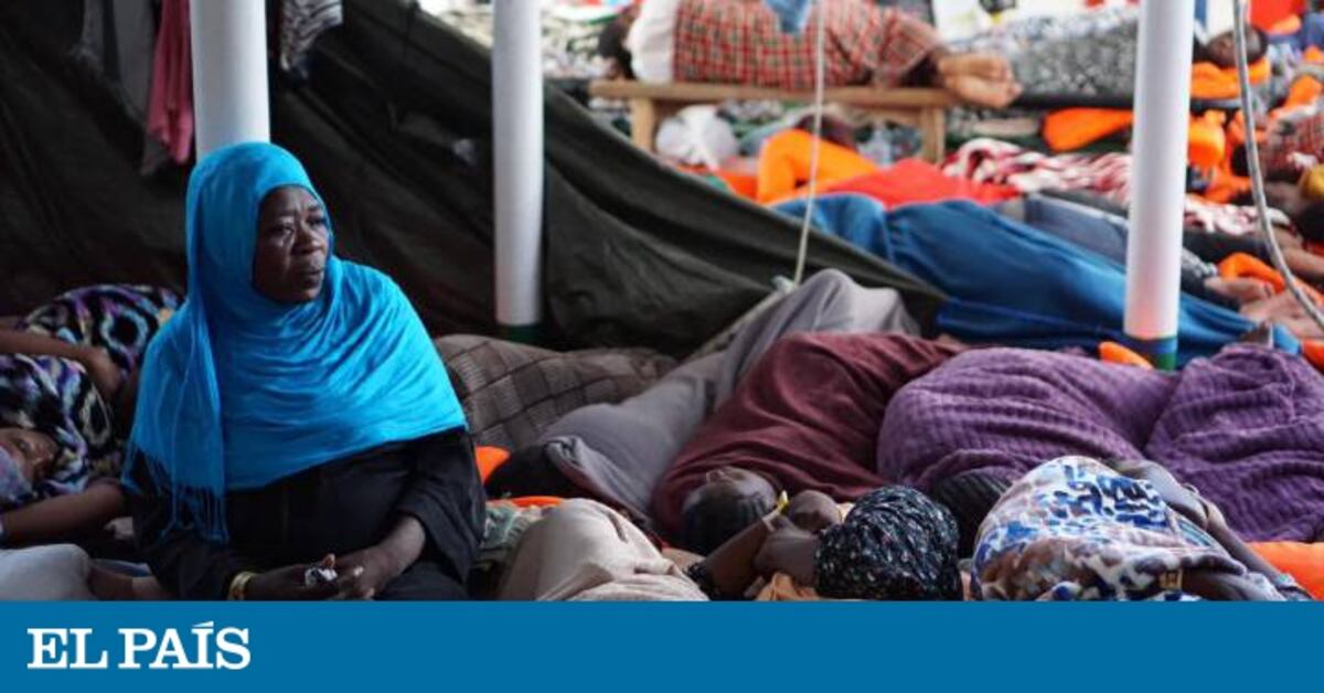 Three migrants allowed off Spanish rescue ship as conditions onboard worsen