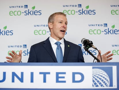 United Airlines president Scott Kirby speaks in Chicago, on June 5, 2019.