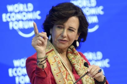 La presidenta del Banco Santander, Ana Patricia Botín, en el Foro Económico Mundial de Davos.
