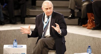 Fernández-Díaz, en la Convención Nacional del PP, el 31 de enero de 2014