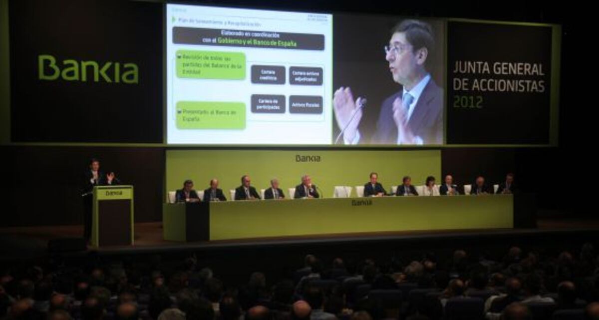 Bankia absorbe su filial de banca privada | Economía | EL PAÍS